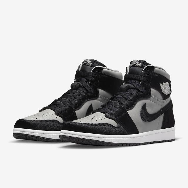 NIKE 耐吉】籃球鞋運動鞋WMNS AIR JORDAN 1 RETRO HI OG 女鞋黑灰