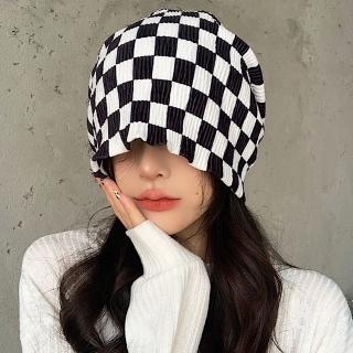 【89 zone】法式時尚千鳥格紋拼色條紋透氣防風 套頭帽 針織帽 頭巾帽(黑白格)