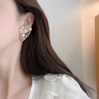 【BBHONEY】明星同款 珍珠透明愛心耳環 耳針(網美必備款)