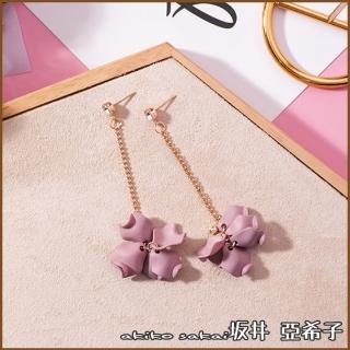 【Akiko Sakai】甜美百搭粉紫色花瓣造型垂墜耳環