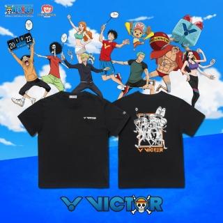 【VICTOR 勝利體育】VICTOR｜航海王 運動T恤 - 草帽海賊團(T-OPCO 黑/橘)