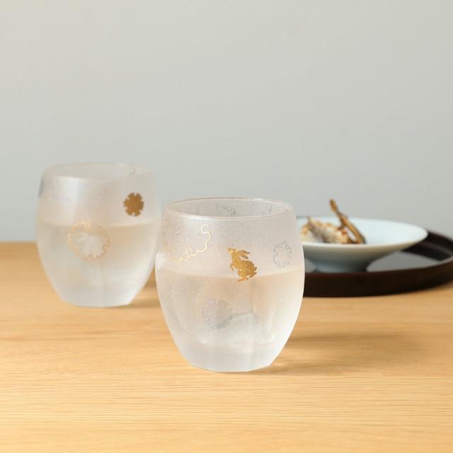 【ADERIA】日本雪兔對杯 345ml 2入禮盒組 玻璃杯 威士忌杯(威士忌杯 玻璃杯)