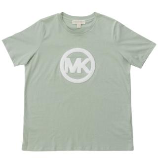 【Michael Kors】立體毛巾布圓型LOGO T恤(粉綠)
