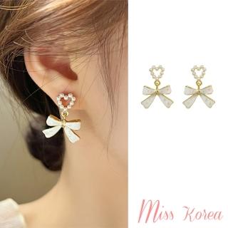 【MISS KOREA】韓國設計925銀針甜美珍珠愛心滴釉蝴蝶結造型耳環(925銀針耳環 珍珠耳環 愛心耳環)