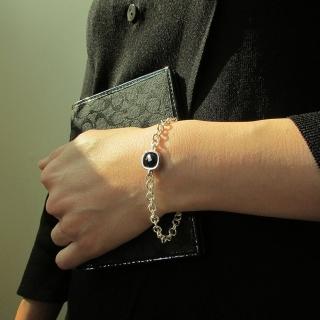 【mittag】dot a bracelet_點a手鍊(黑色 尖晶石 氣質 情人節 生日禮 閨蜜禮 手鍊)
