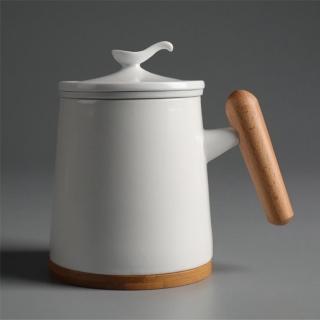 【茶几王Living Art】樸實白 耐熱泡茶杯 茶水分離杯 實木把手 泡茶器 茶漏 陶瓷內膽 旅行茶具(白鳥)