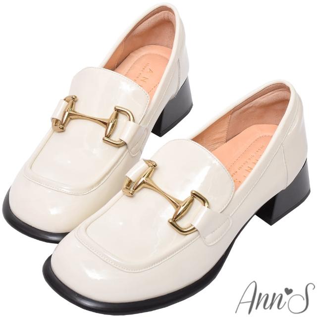 【Ann’S】學院風-軟漆皮金釦方頭低跟樂福鞋4cm-版型偏小(米白)