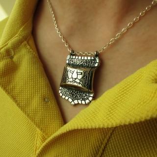 【mittag】shield necklace_盾牌項鍊(獅子 勇氣 智慧 正義 權力 富貴)