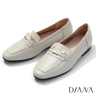 【DIANA】DIANA2 CM質感牛皮小花金屬釦飾低跟樂福鞋-漫步雲端焦糖美人(米白)