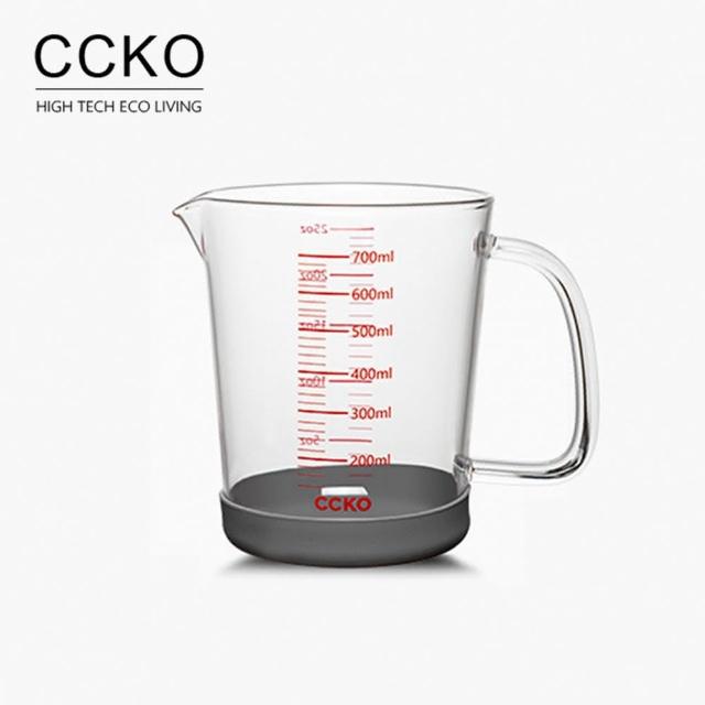 【CCKO】歐式耐熱刻度量杯 700mL 附防滑膠圈 大量杯 烘焙量杯(量杯 耐熱量杯 刻度量杯 玻璃量杯)