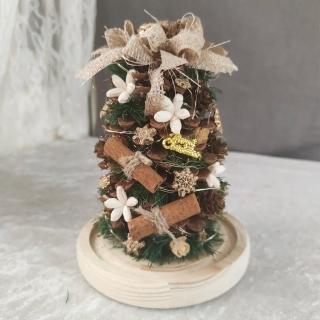 【OSTARA FLORIST 奧斯塔拉花藝】松果聖誕樹罩盅(永生壽松、永生配材、聖誕節)
