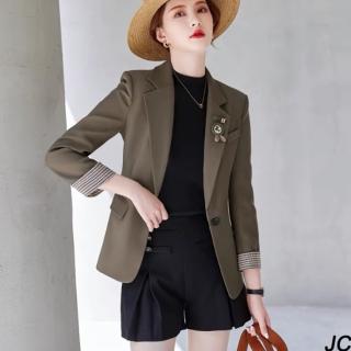 【JC Collection】氣質優雅修身減齡袖口格紋時尚百搭西裝外套(黑色、咖啡色)