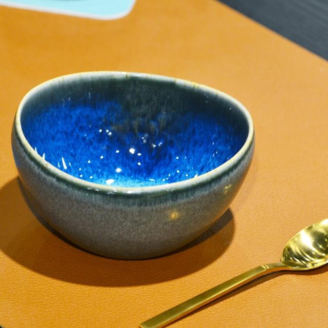 【YU Living 信歐傢居】藍色流釉陶瓷碗二件組 餐碗 廚房用具 寬13.2CM(二件一組/藍色)