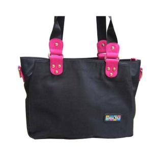 【SNOW.bagshop】專櫃手提包大容量可放A4資料夾(防水尼龍布可手提肩背斜側附長背帶)