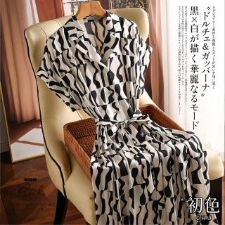 【初色】清涼感翻領系帶收腰印花連身中長裙短袖洋裝-黑白花色-68099(M-2XL可選)