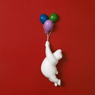 【JEN】創意氣球北極熊壁掛牆面擺飾工藝品(飛翔)