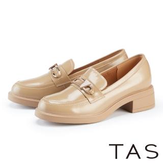 【TAS】烤漆飾釦牛皮粗中跟樂福鞋(棕色)