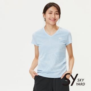 【SKY YARD】網路獨賣款-幾何亂紋印圖吸濕排汗運動造型上衣(水藍色)