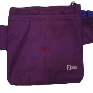 【SNOW.bagshop】腰包中容量扁型設計主袋內三隔層外袋可7寸機防水尼龍布(休閒運動旅行防竊盜貼身男女全齡)