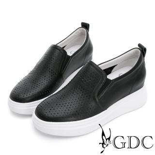 【GDC】沖孔經典舒適真皮後底超輕量休閒鞋-黑色(226091-00)