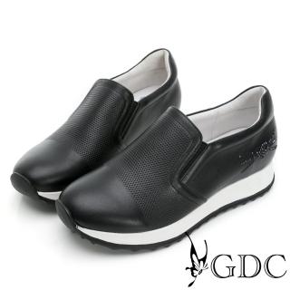 【GDC】軟Q底真皮沖孔運動風簡約舒適休閒鞋-黑色(226114-00)