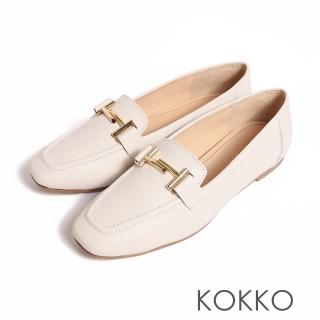 【KOKKO 集團】百搭馬弦釦造型微寬楦包鞋(白色)