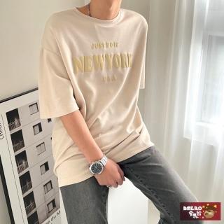 【AMERO】男女裝 圓領短袖T恤(發泡英文字印花 寬鬆 落肩 情侶裝)