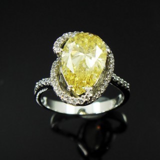 【Celosa珠寶】-真心愛你彩黃晶鑽戒指