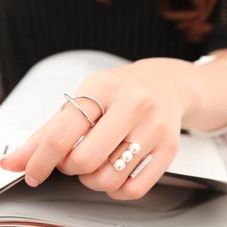 【梨花HaNA】韓國美人漾直排鑽飾珍珠開口戒指