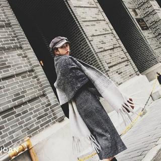 【梨花HaNA】韓國溫柔暖冬黑白交織拉毛針織純色超厚長圍巾