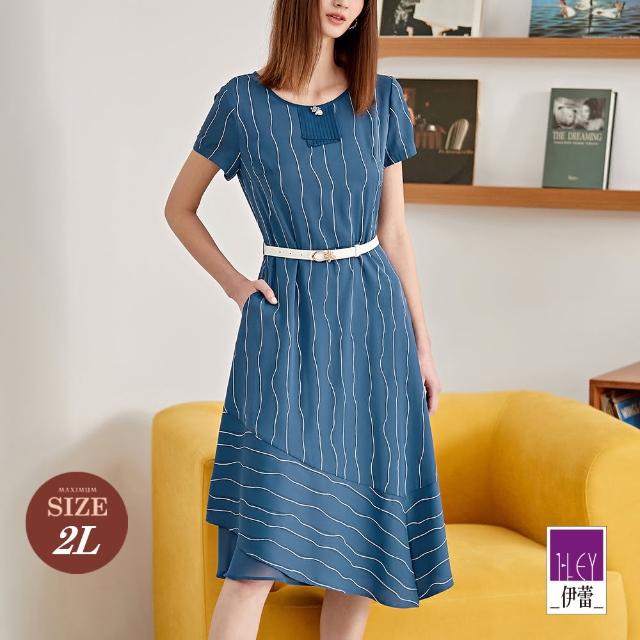 【ILEY 伊蕾】線條壓褶領結斜切裙擺長洋裝(藍色；M-2L；1232067460)