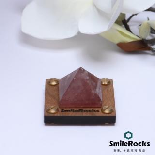 【SmileRocks 石麥】草莓晶金字塔 No.080850712(附SmilePad 6X6底板)