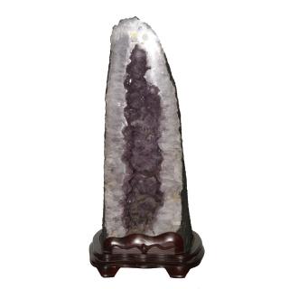 【古緣居】巴西天然紫水晶洞 +木製底座(27.2公斤)
