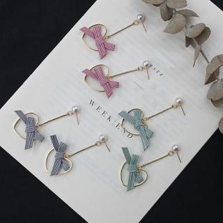 【Emi 艾迷】可愛條紋蝴蝶結緞帶愛心珍珠耳環