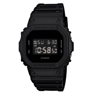 【CASIO 卡西歐】G-SHOCK 電子錶 橡膠錶帶 黑 200 米防水(DW-5600BB-1DR)