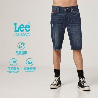 【Lee 官方旗艦】男裝 牛仔短褲 / 涼感 及膝微刷破 中藍洗水 / Jade Fusion 系列(LL1900359ZS)