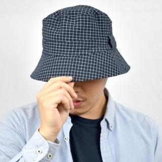 【玖飾時尚】漁夫帽 深藍滿版格紋伸縮拉繩(帽子)
