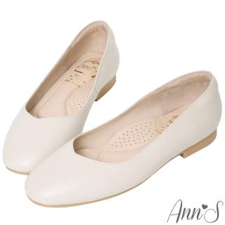 【Ann’S】奶奶鞋-V型小羊皮真皮方頭平底鞋(米白)