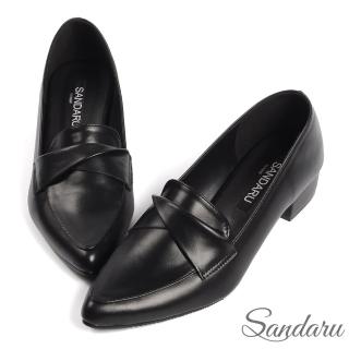 【SANDARU 山打努】尖頭鞋 優雅反摺皮革低跟鞋(黑)