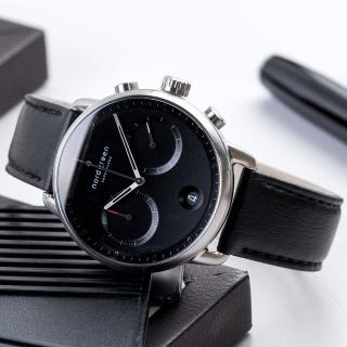 【Nordgreen】ND手錶 先鋒 Pioneer 42mm 月光銀殼×黑面 極夜黑純素皮革錶帶(PI42SIVEBLBL)