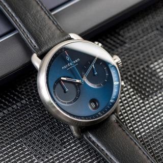 【Nordgreen】ND手錶 先鋒 Pioneer 42mm 月光銀殼×藍面 極夜黑純素皮革錶帶(PI42SIVEBLNA)