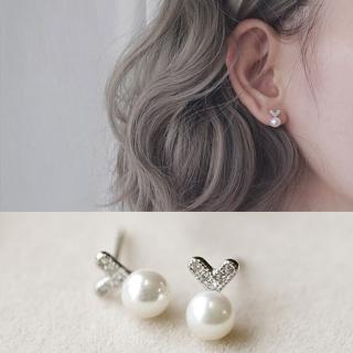 【Emi 艾迷】韓系初春嫩芽氣息鋯石微鑲小V珍珠耳環