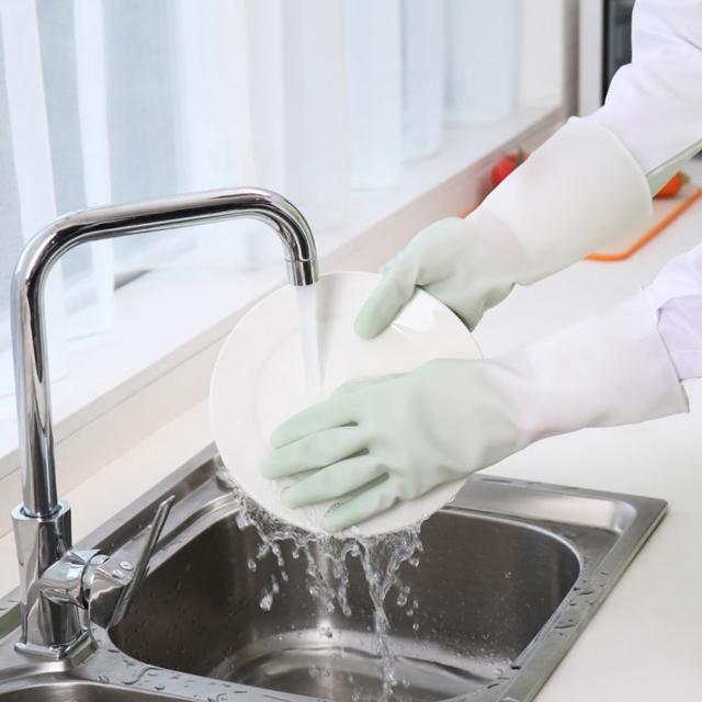 【Dagebeno荷生活】漸層色廚房家務清潔PVC手套 S型防滑紋路加厚抗寒設計(二入)