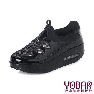 【YOBAR】時尚亮絲布異材質拼接舒適氣墊美腿搖搖鞋(黑)