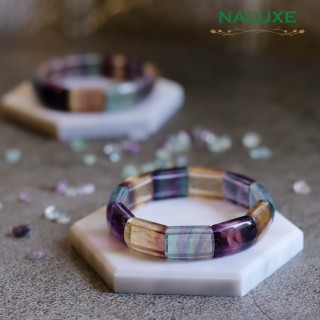 【Naluxe】寶石級夢幻千層色螢石水晶手鐲型手排(智慧之石、增加創意、及分析能力、消除負能量)