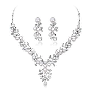 【Jpqueen】夢幻潔白珍珠鋯石項鍊耳環二件套組(銀色)
