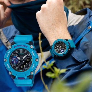 【CASIO 卡西歐】G-SHOCK 一起冒險去 碳核心防護構造雙顯計時手錶-藍綠(GA-2200-2A)