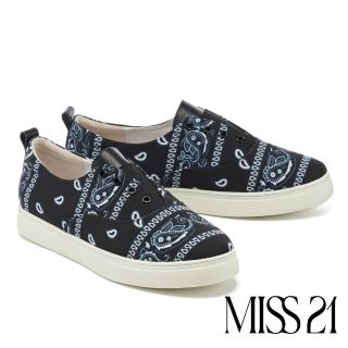 【MISS 21】個性風格圖騰造型印花布厚底休閒鞋(黑)