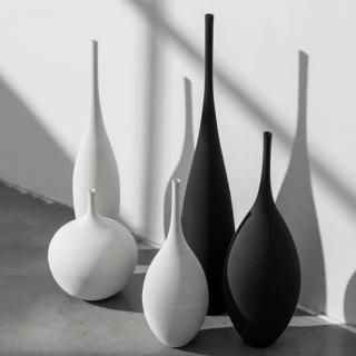 【JEN】現代創意手工陶瓷花瓶桌面擺飾居家裝飾花器工藝品(黑色E款)