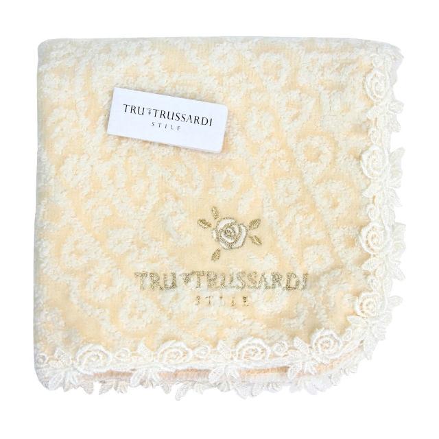 【TRUSSARDI】立體花樣底紋+蕾絲玫瑰花樣飾邊純棉方巾(米黃色)